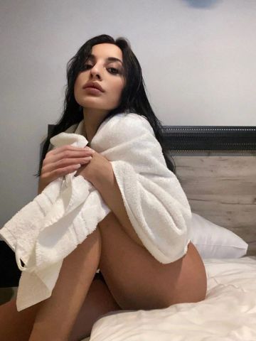Яна